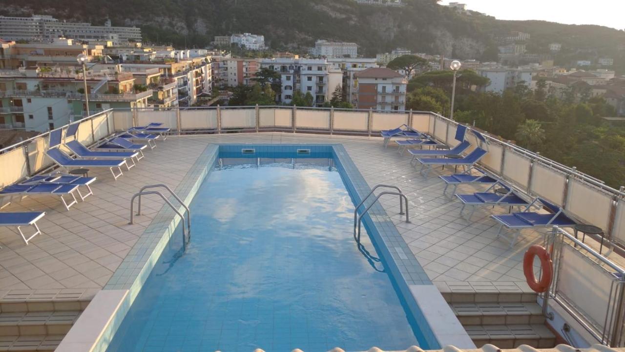Grand Hotel Cesare Augusto Сорренто Экстерьер фото